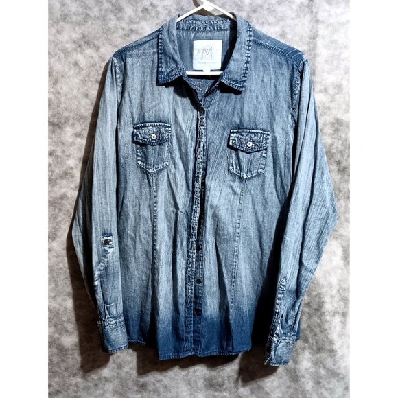 Maurices Premium Denim-Look Blouse Shirt Sz XXL Embellished Embroidery sparkly - Picture 2 of 3